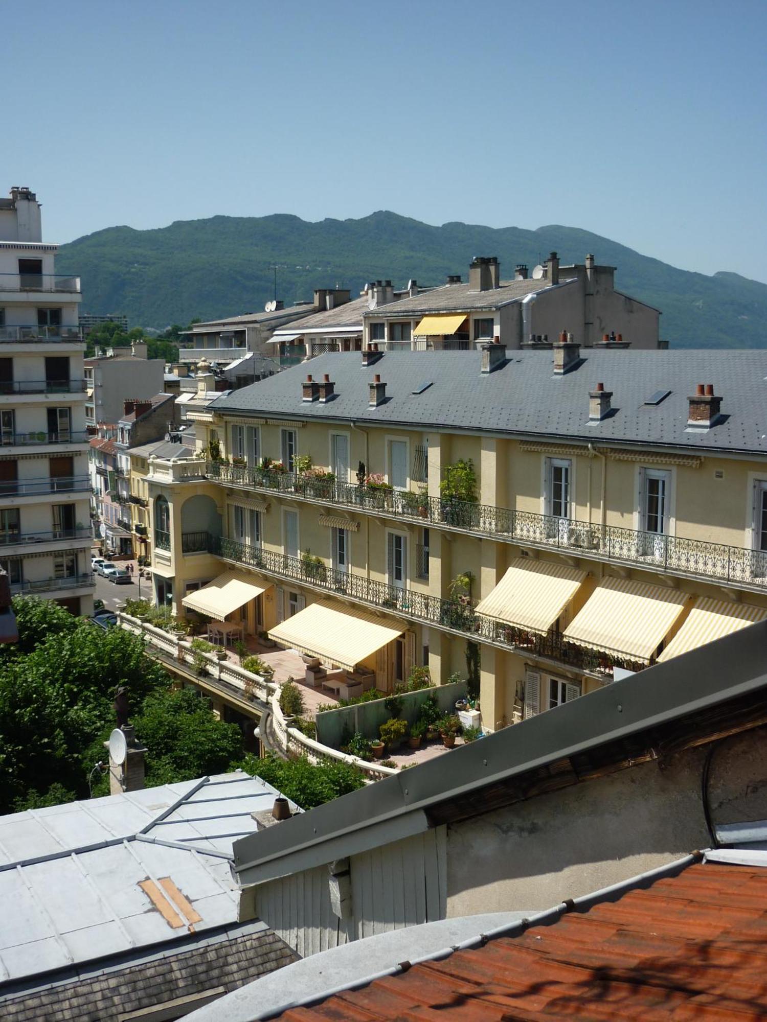 Authentic By Balladins, Hotel Le Carre D'Aix Aix-les-Bains Exterior photo